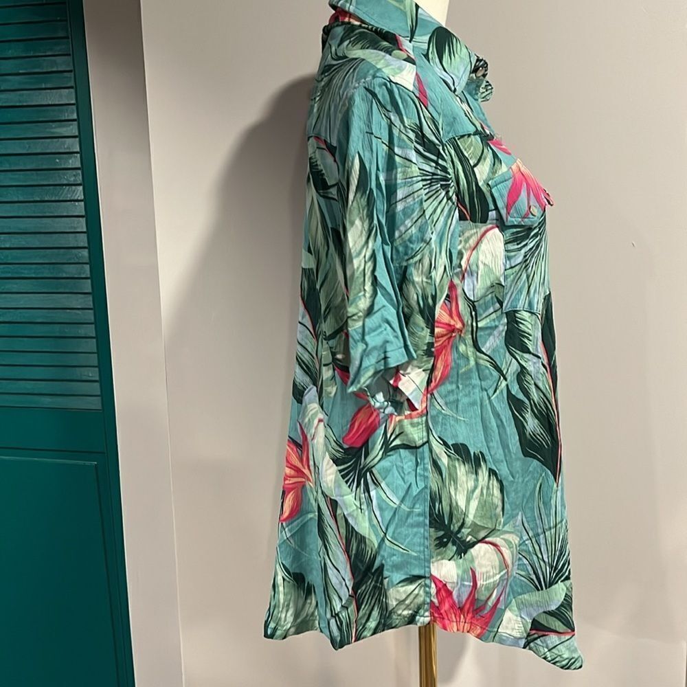 Free People NWT Sandrine Rose Hawaii luau floral snap button top turquoise XS - Picture 4 of 8